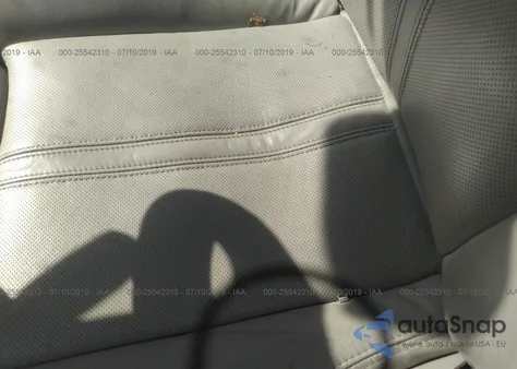 2013 Cadillac Srx Luxury Collection z USA, uszkodzony, nr VIN 3GYFNGE3XDS577232